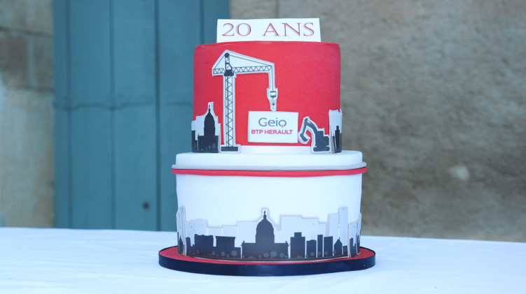 Le gâteau des 20 ans du GEIQ
